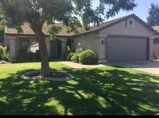 2422 Garden Oak Dr, Riverbank, CA 95367