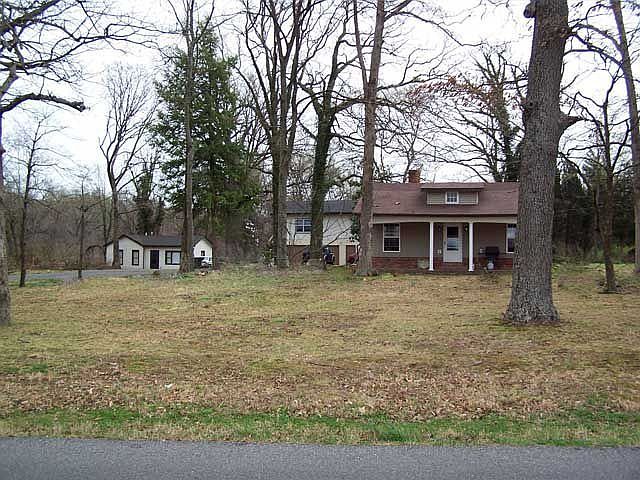 2nd image of 1030 Old North Friendship Rd