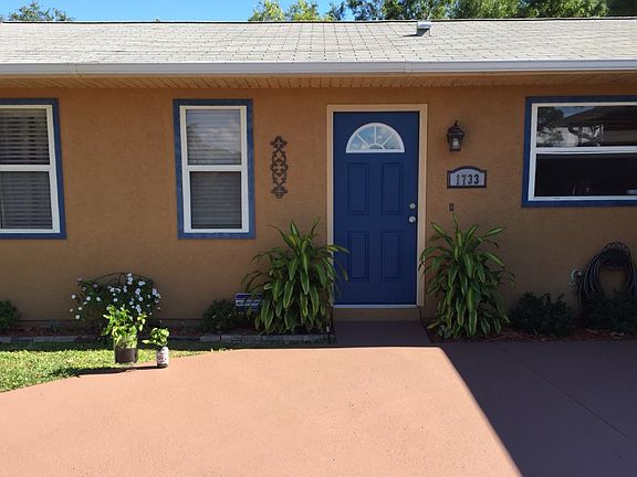 2nd image of 1733 SE Floresta Dr