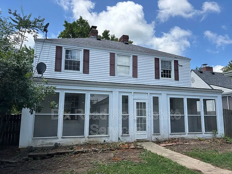 502 N Dick Ave — Photo 3