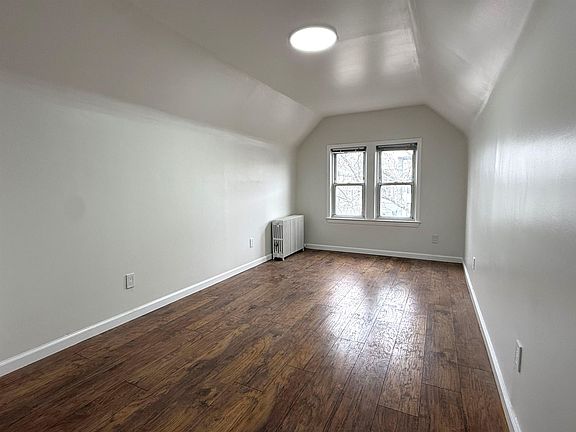 3rd image of 122 Carlton Ave #2A