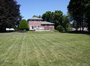 35 Haley Rd, Marblehead, MA 01945