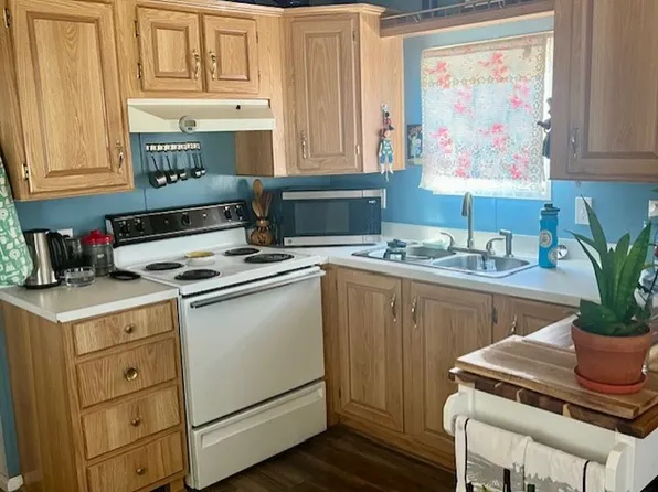 146 N Merrill Rd #54, Apache Junction, AZ 85120