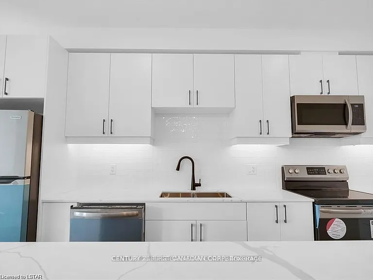 3900 Savoy St #51 — Photo 6