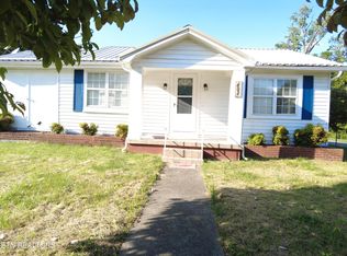 602 Winchester Ave, Middlesboro, KY 40965