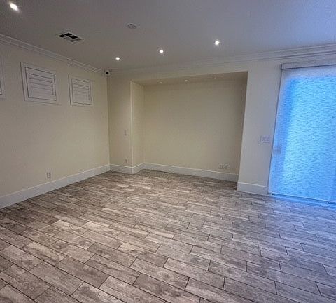 5th image of 2393 Predera Ave
