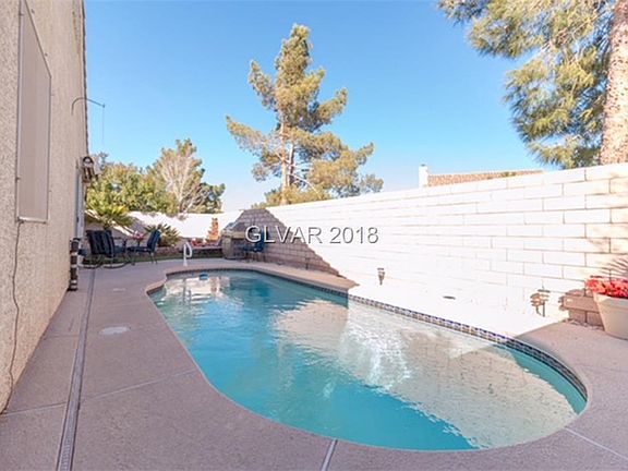 5th image of 604 Black Sand Ct