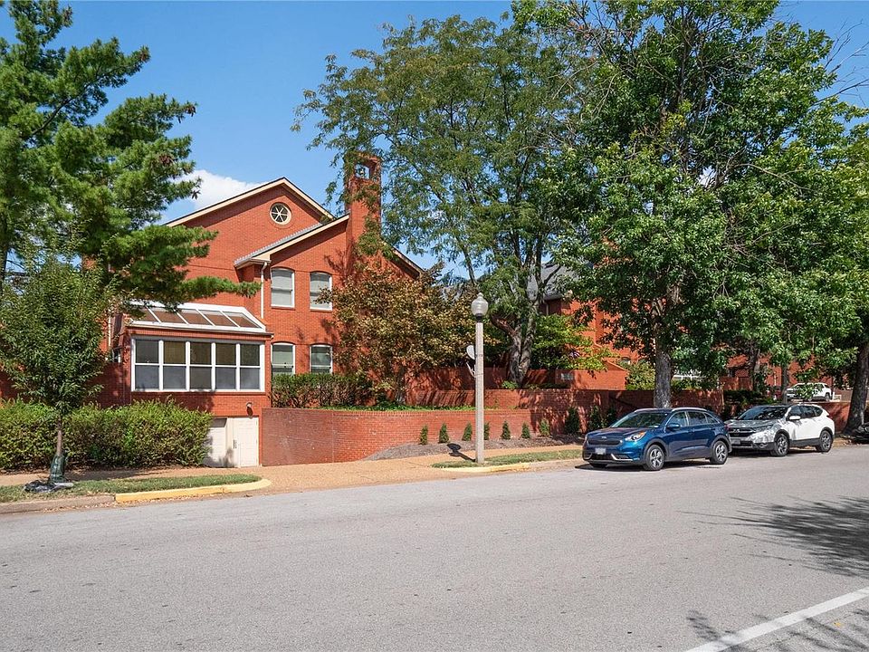 1st image of 4525 Laclede Ave APT 8