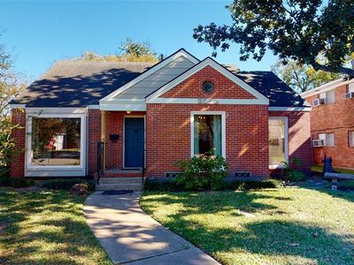 2052 Harvard St, Houston, TX, 77008