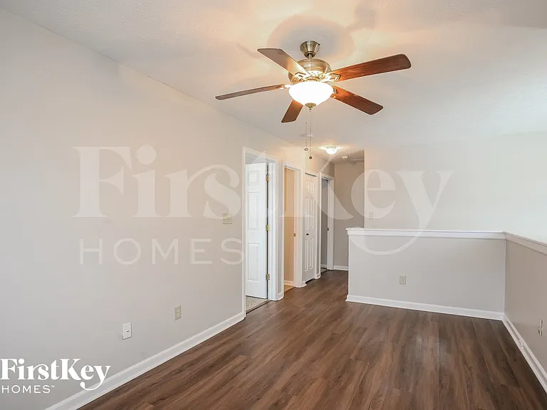 8119 Rambling Rd — Photo 8