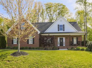 4012 Ridgeline Dr, Kernersville, NC 27284