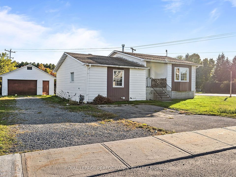 1st image of 120 Herbert St