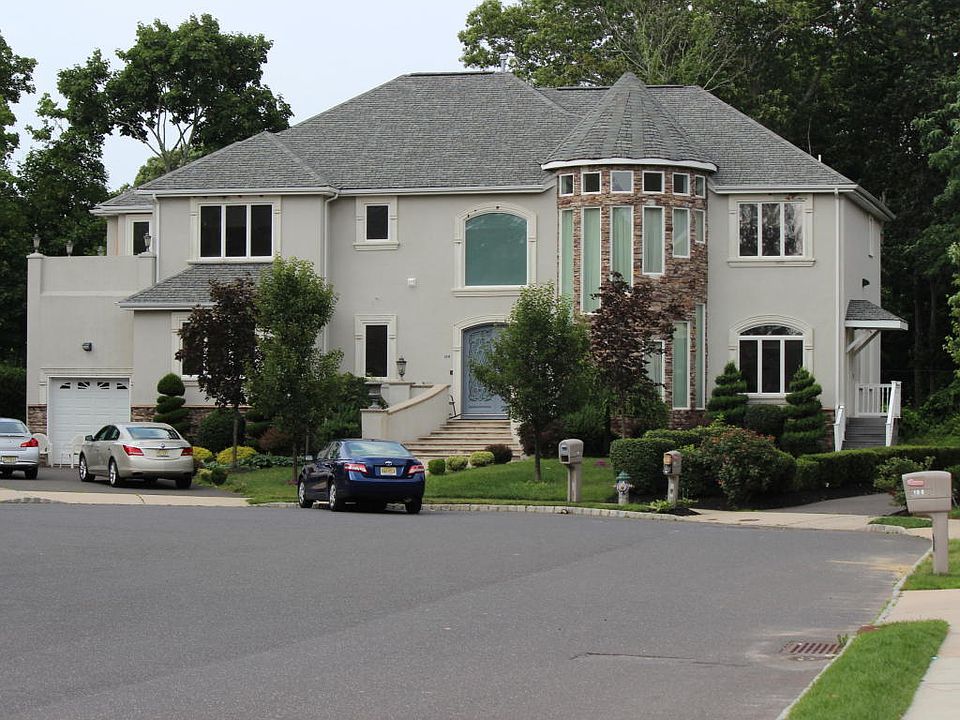 1st image of 109 Ivory Ct