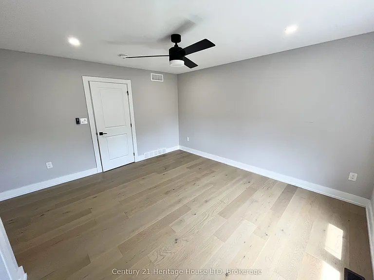 4 Keswick St — Photo 19