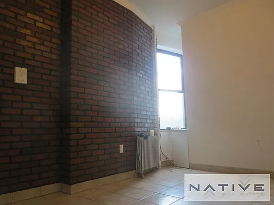 Rented by Native Real Estate LLC | media 32