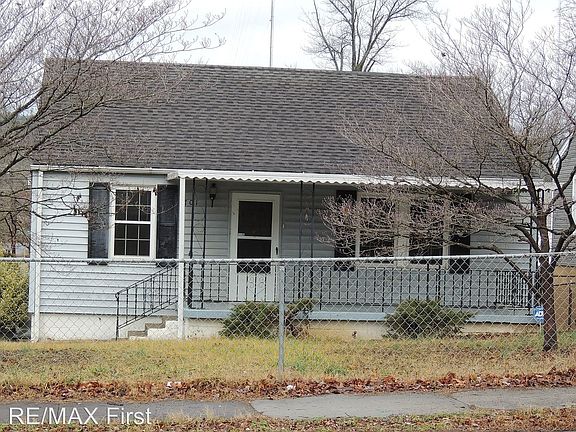 2nd image of 701 Oglewood Ave