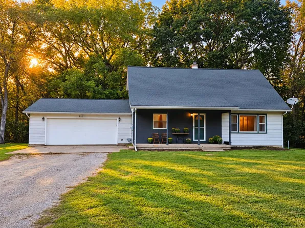 6901 Clark Rd, Bath, MI 48808