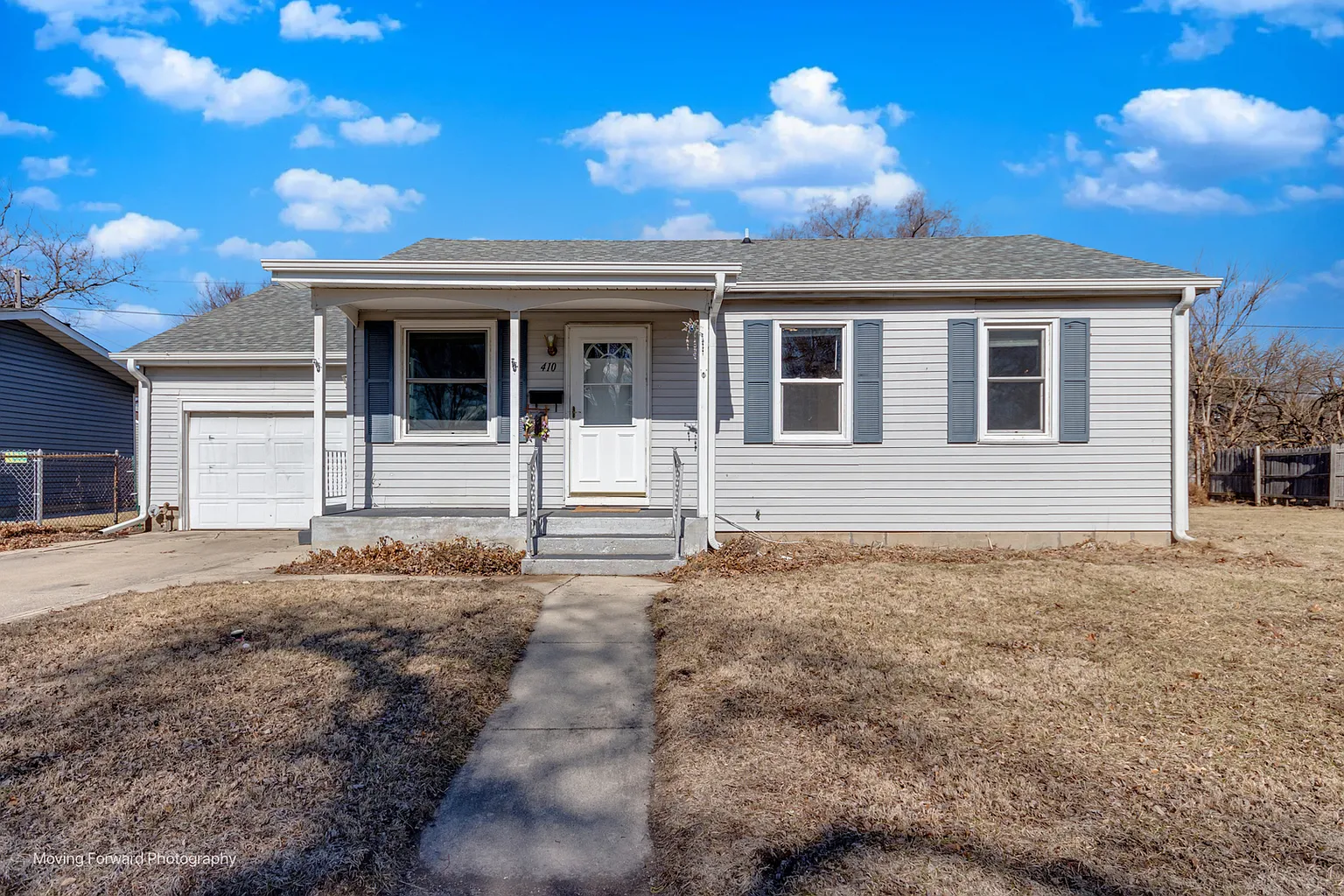 410 N Circle Dr photo 1