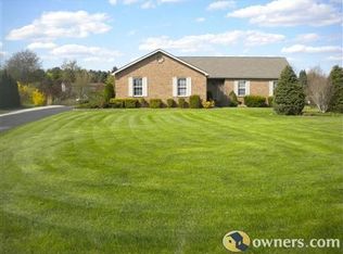 5745 Carter Ct, Howell, MI 48843