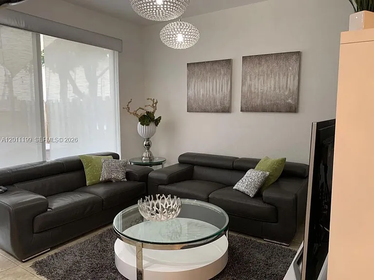 12450 SW 125th Ter #12450 — Photo 12