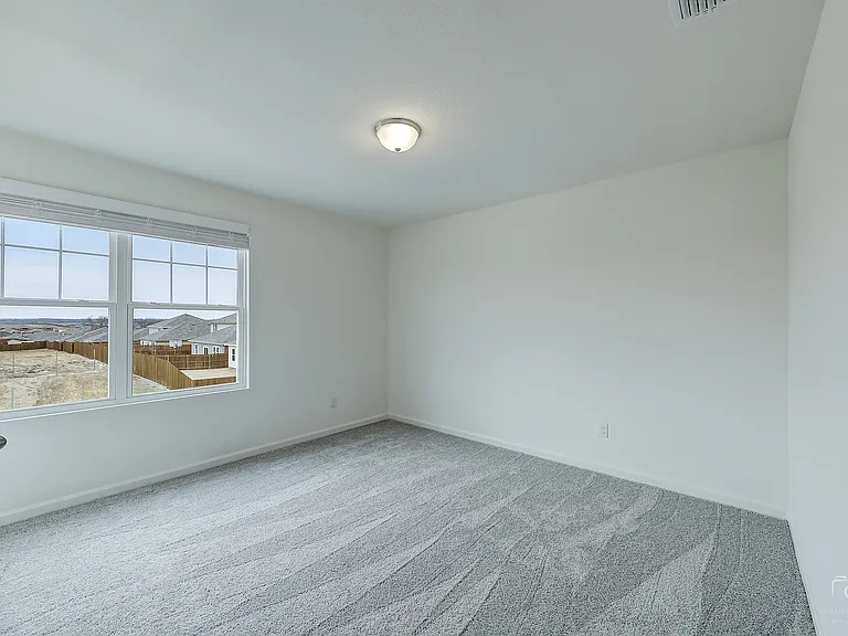 2713 Silver Leaf Ln — Photo 33