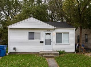 13704 Hendricks Ave, Warren, MI 48089