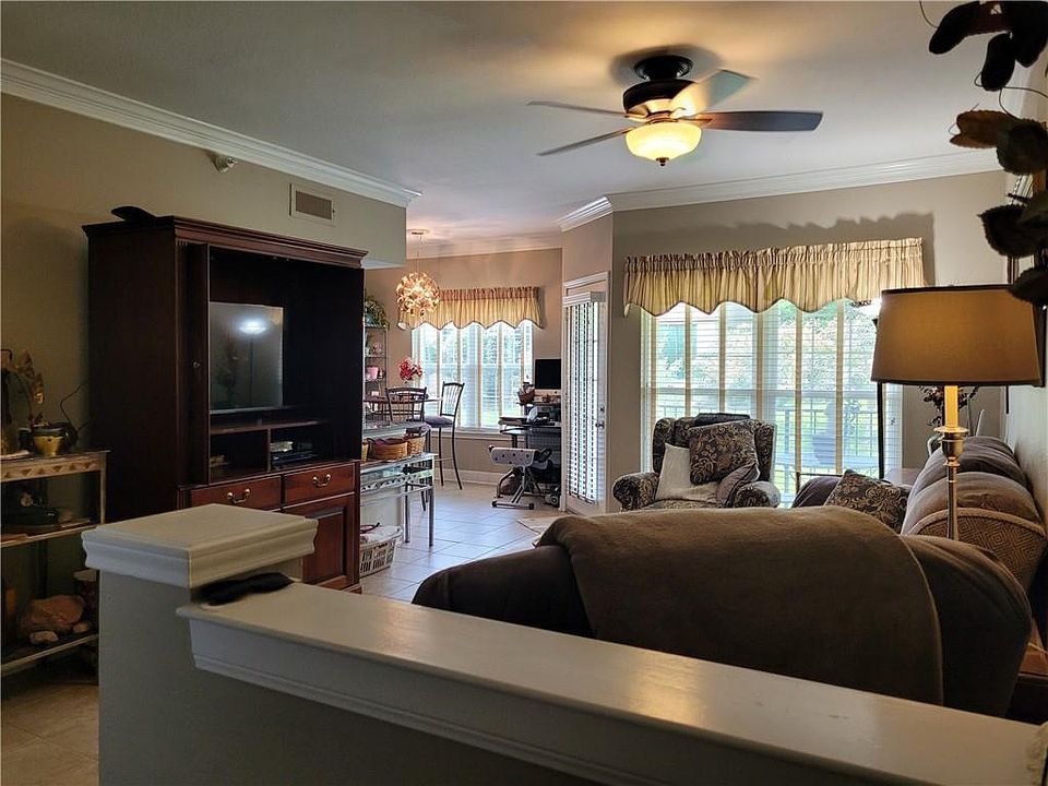 2nd image of 11617G Tomahawk Creek Pkwy #G