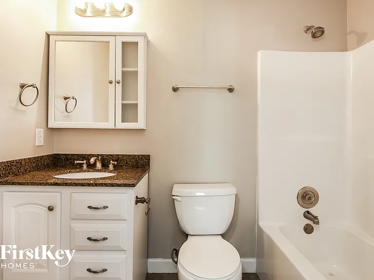 8405 Old Carriage Ct — Photo 11