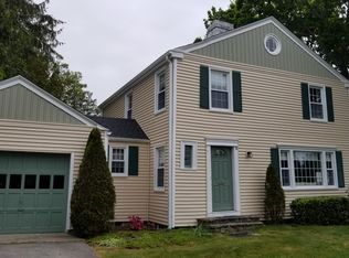 74 Kay Blvd, Newport, RI 02840