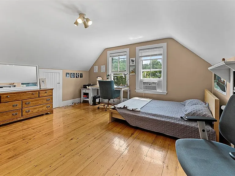 Bedroom 2, View 2