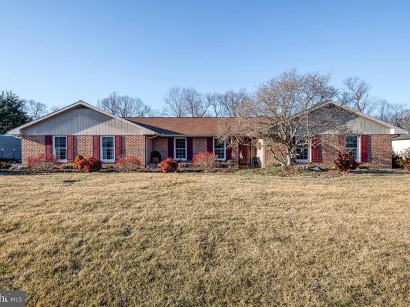 3 Fisher Ter, Willow Street, PA 17584