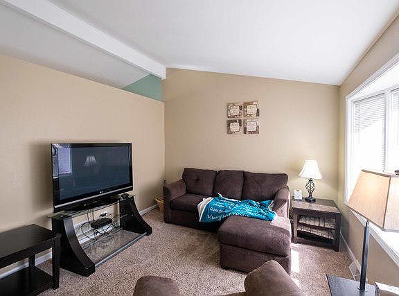3rd image of 1402 Landon Ave
