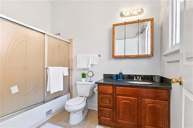 2231 S Carrollton Ave #D — Photo 13
