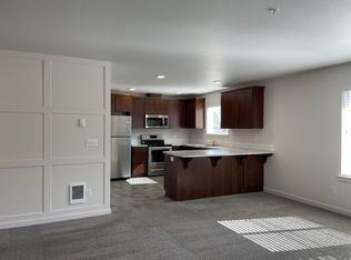 221 SE Clark Ave #102, Battle Ground, WA 98604