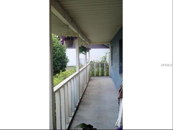3rd image of 338 Montgomery Ct