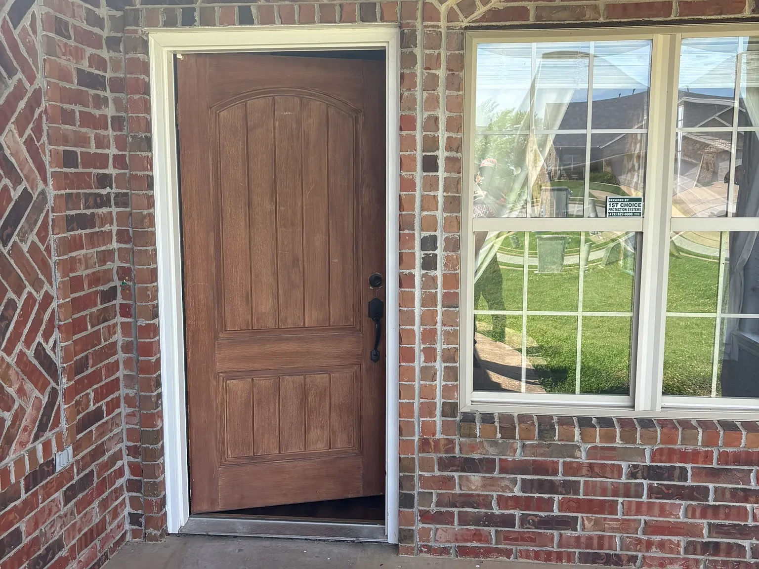 4903 Southwest Fieldstone Boulevard - 2 — Photo 2