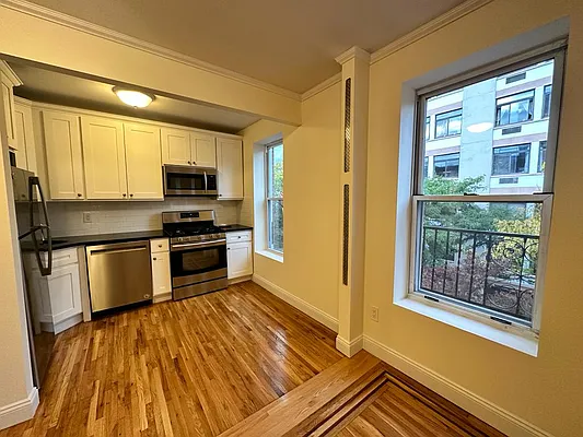 Rented by CENTURY 21 Awaye Realty | media 9