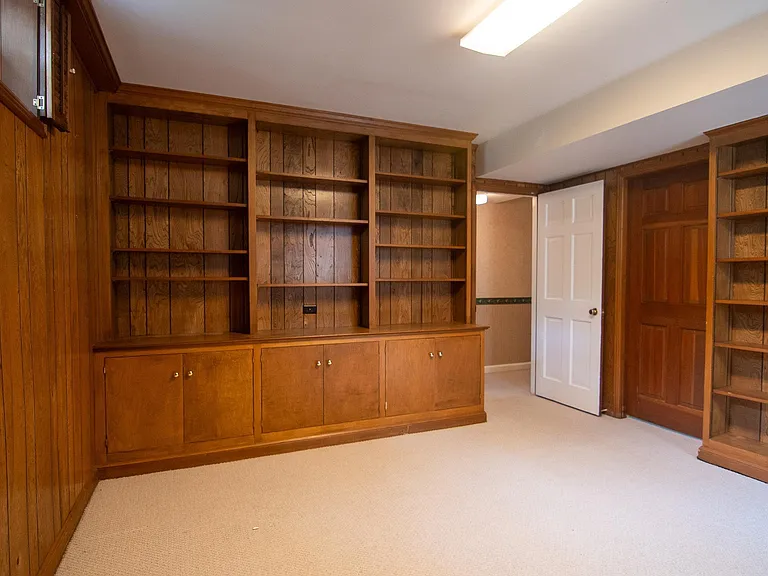 1313 Grove Rd — Photo 38