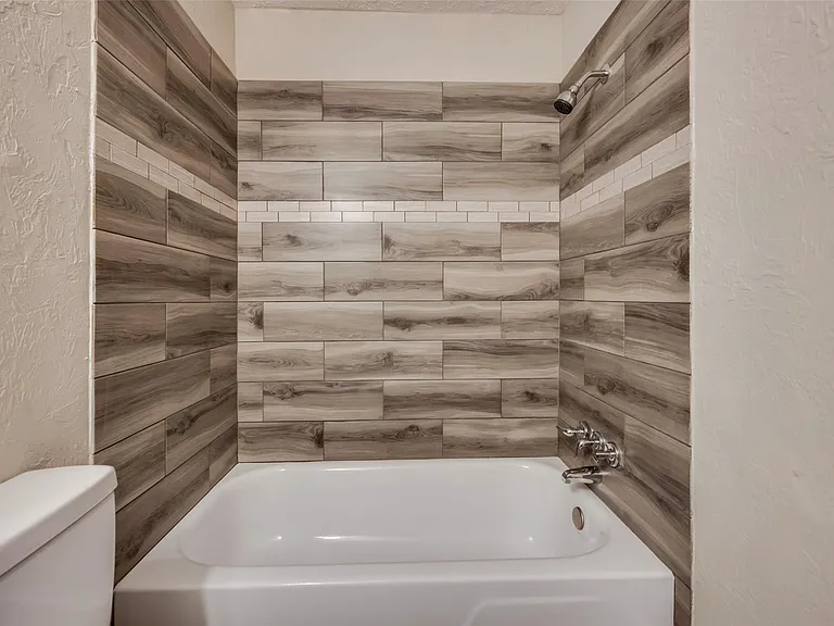 30 W Mountain Creek Dr — Photo 19