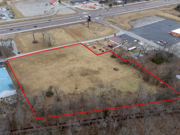 0 Clark St, Carterville, IL 62918