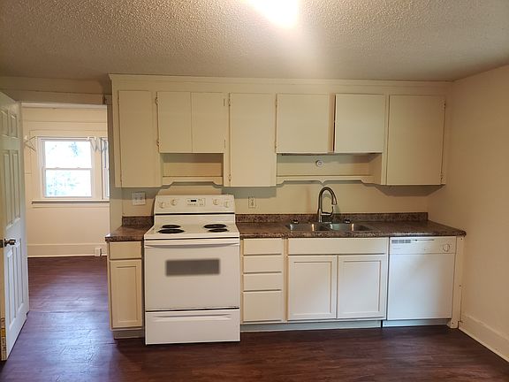 2nd image of 130 White Horse Road Ext