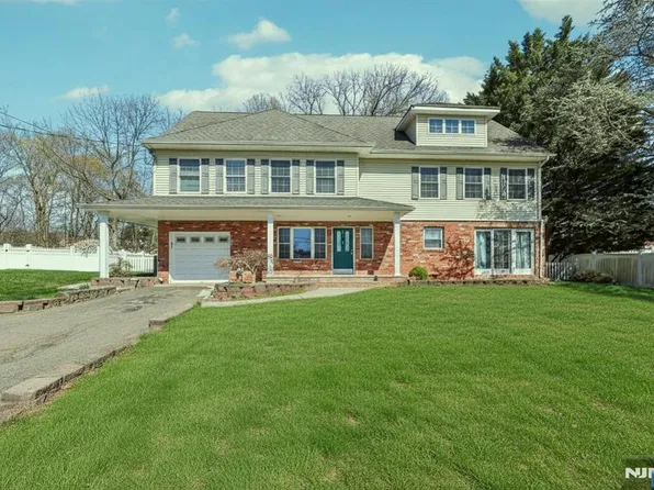 38 Passaic Ave, North Haledon, NJ 07508