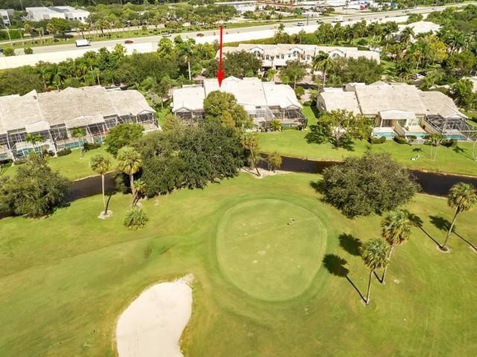 676 W Palm Aire Drive, photo 3