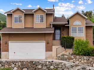 727 S 400 E, Farmington, UT 84025