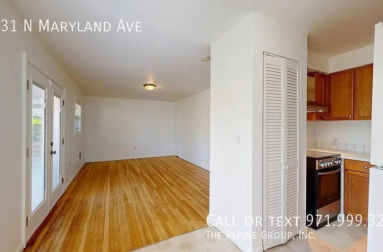 4831 N Maryland Ave — Photo 7