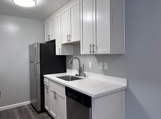 1109 Haddon Dr APT 4, San Mateo, CA