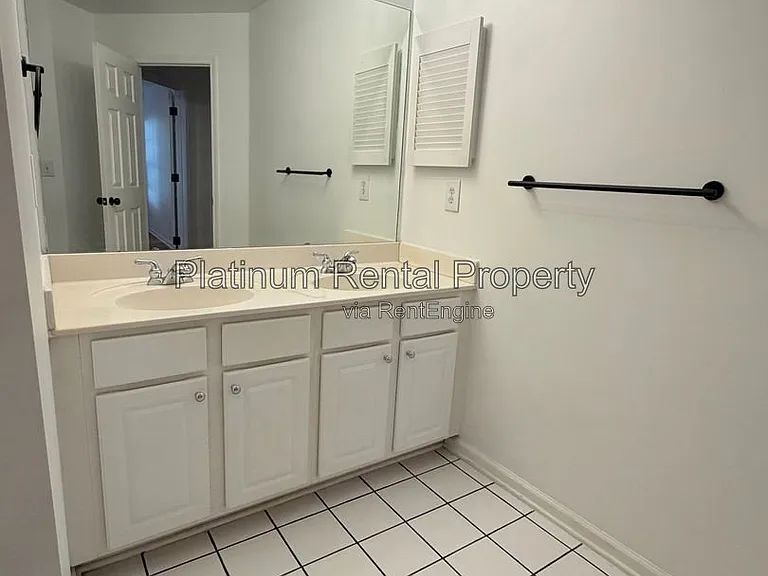 195 Cabots Cove Ct — Photo 30