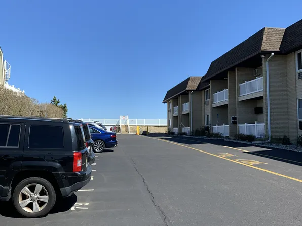 1187 Ocean Ave Unit 34, Sea Bright, NJ 07760