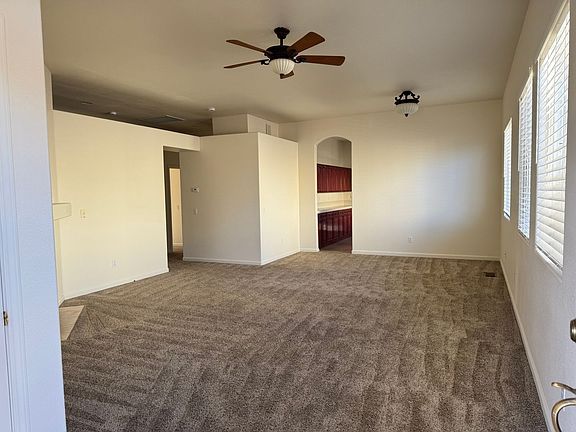 3rd image of 5335 Mesa Verde Dr