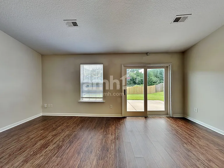 22 Juneau Ct — Photo 7